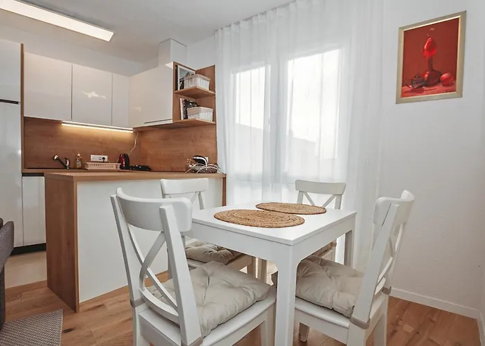 Browny Apartamento Zadar